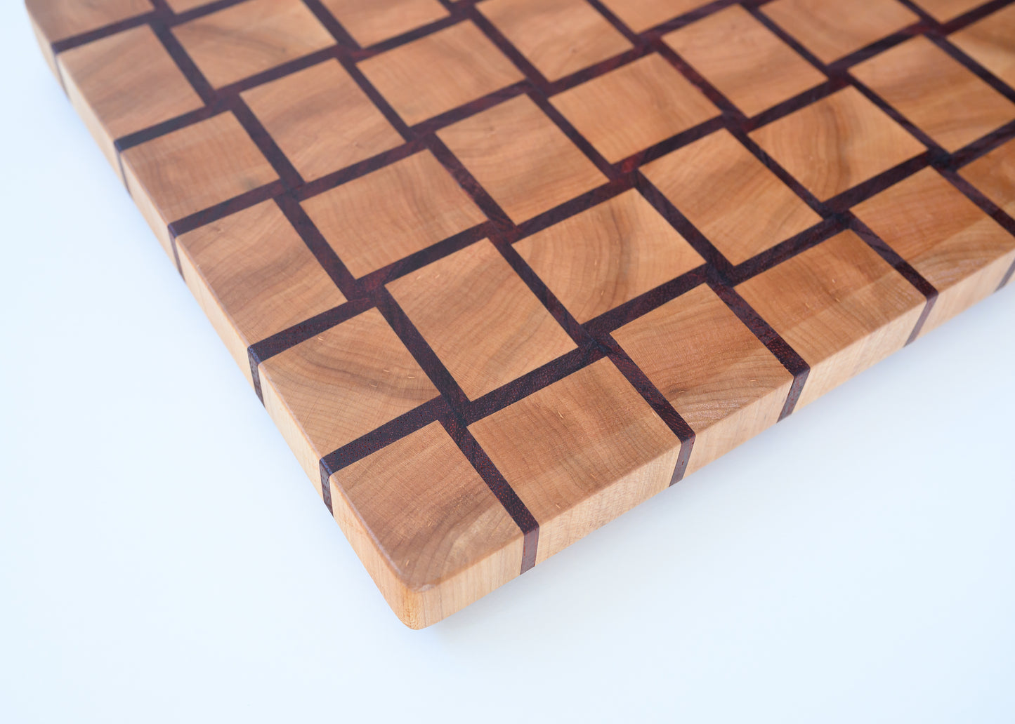 Maple & Padauk End Basket Weave Grain Board - A Kitchen Masterpiece